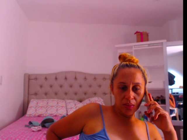 Fényképek RoxanaMilf I want to have 5000 to make an explicit show with the oils, we need 1053 We have 3947 5000 3947 1053