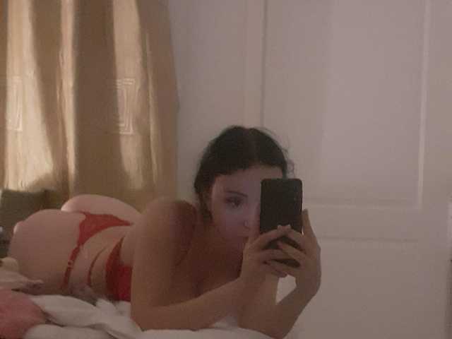 A profil fényképe Sarah-A