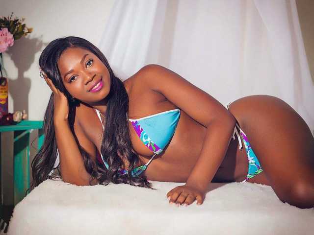 A profil fényképe roxannahot