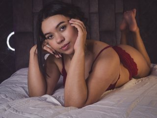 Erotikus videocsevegés roxie-rouge
