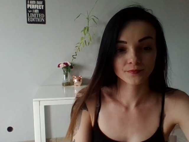 Sugárzási képernyőképek RoxiSexy