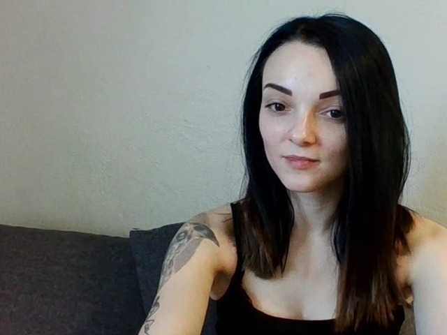 Sugárzási képernyőképek RoxiSexy