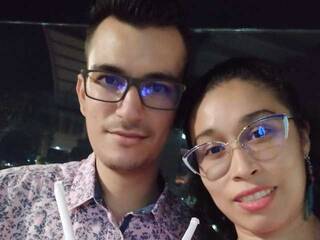 Erotikus videocsevegés RoxiSaul