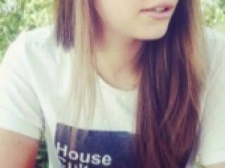 Erotikus videocsevegés rozallinaa