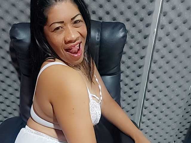 A profil fényképe rubimatureblack
