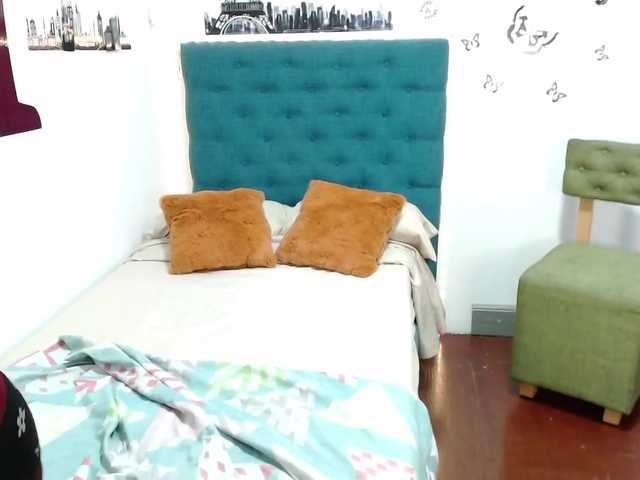 Sugárzási képernyőképek Ruby-Rose1