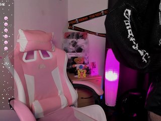 Erotikus videocsevegés Rydel-Sherryy