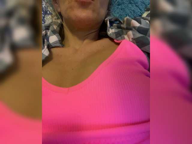 Fényképek SolaLola Hello) Privat 100 and play with me and my toys$100 Subscribe on my page and look at me in private​