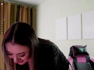 Erotikus videocsevegés UrLizz