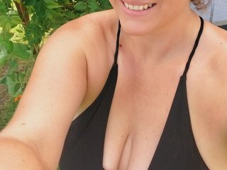 Erotikus videocsevegés Sadiesecret