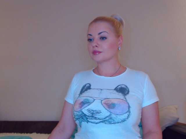Fényképek SaharokJewell Hello guys)) I have my birthday on August 27)) I'm waiting for everyone in my room)) I'm collecting for a dream 58075