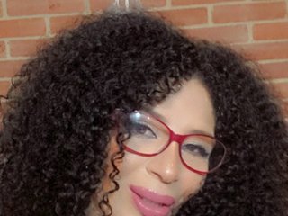 Erotikus videocsevegés SalomeX