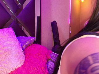 Erotikus videocsevegés SamanthaSutra