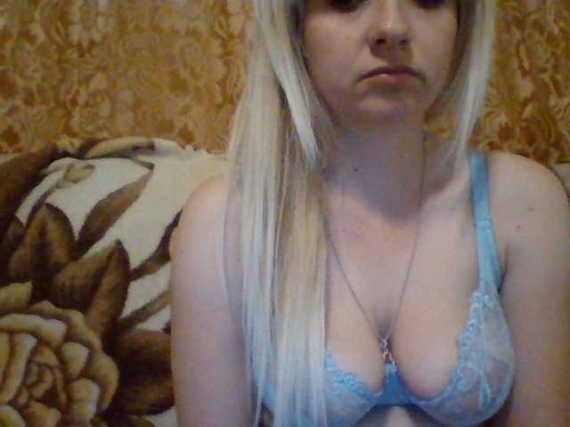 Fényképek Samiliya23 «Tip me 50 if you think that l am cute. l'll rate your cock for 30 .»