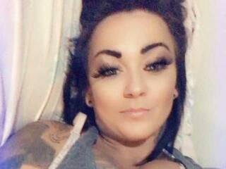 Erotikus videocsevegés Sammibaby121