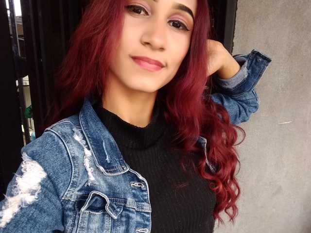 A profil fényképe Saraa-Miller