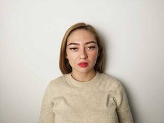 Erotikus videocsevegés SaraVega