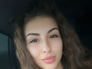 Erotikus videocsevegés Sashabelle1