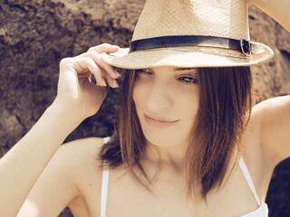 Erotikus videocsevegés SashaMurr