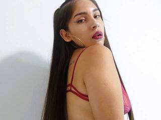 Erotikus videocsevegés Saskia-04