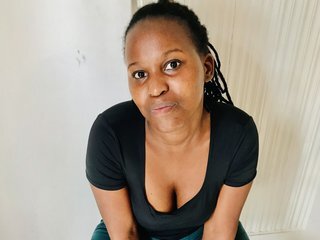 Erotikus videocsevegés Sassy0319