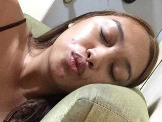 Erotikus videocsevegés SassyNinamari