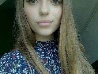 Erotikus videocsevegés Sawanna0