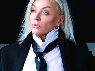 Erotikus videocsevegés ScarlettBliss