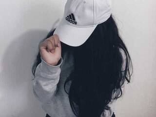 Erotikus videocsevegés scarlett077