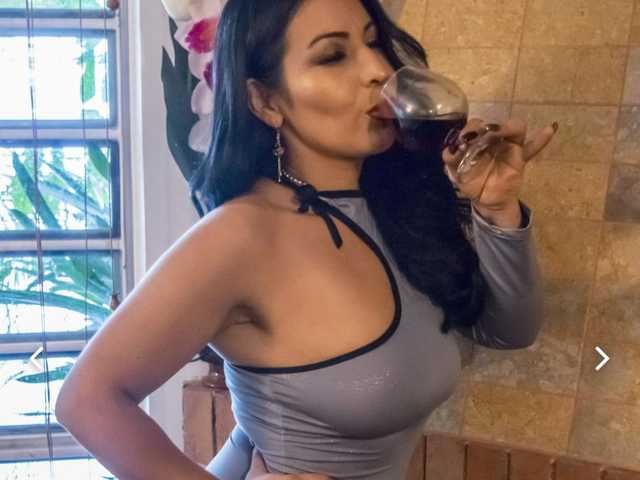 A profil fényképe ScarlettElenor