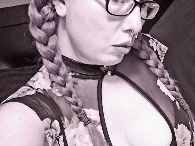 A profil fényképe ScarlettJade