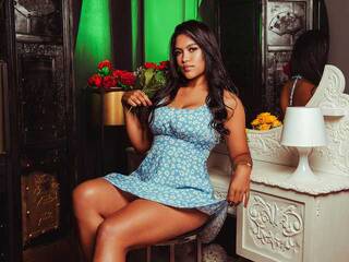 Erotikus videocsevegés ScarlettRoyal