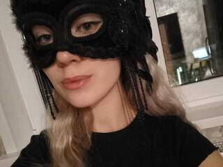 Erotikus videocsevegés KukuCap0l