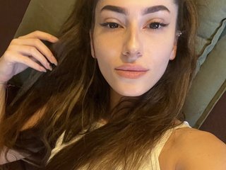 Erotikus videocsevegés Seliny