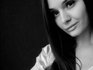 Erotikus videocsevegés Mary__