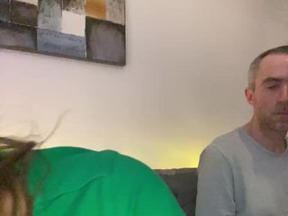 Erotikus videocsevegés Severiyug