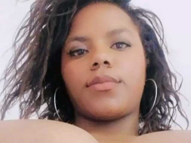 A profil fényképe Sexishantal19