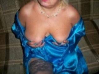 Erotikus videocsevegés sexmadamm