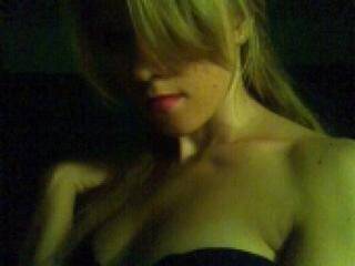 Erotikus videocsevegés sexuangel