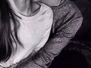 Erotikus videocsevegés ilonomask