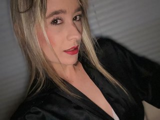 Erotikus videocsevegés sexxemma23