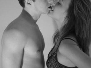 Erotikus videocsevegés tolovelife