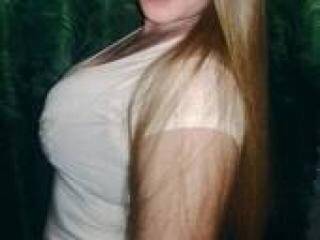 Erotikus videocsevegés sexxygilll