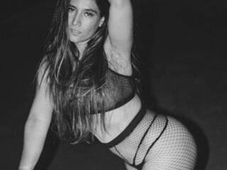 Erotikus videocsevegés SexyAlexaX