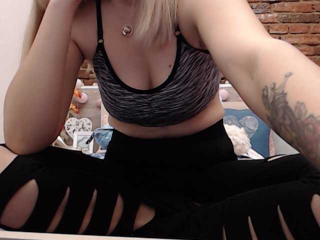 Fényképek Amanda_Marry SNAPCHAT 100 TOK !!!! 2 x lush and 1 x domi lets have fun and see me cuming :wink