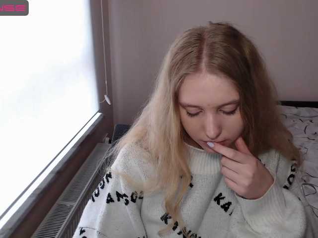 Sugárzási képernyőképek sexyblonda01