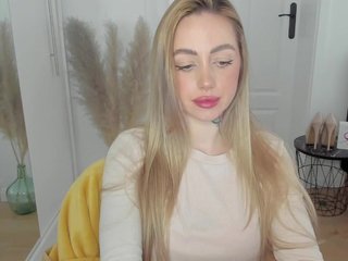 Erotikus videocsevegés SEXYcoralie