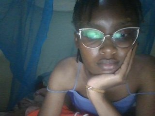 Erotikus videocsevegés Slim_me