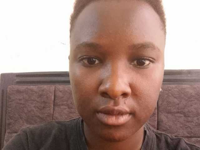 A profil fényképe Sexyebony004