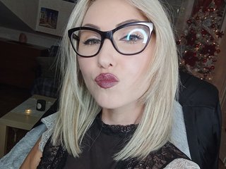 Erotikus videocsevegés SexyEvelyn